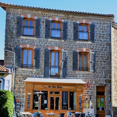 Отель Les Trois Temps Saint-Didier-sur-Rochefort Экстерьер фото